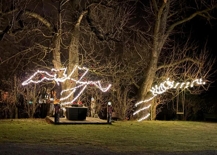 Familie Pair/schmoll بيت ضيافة 3*